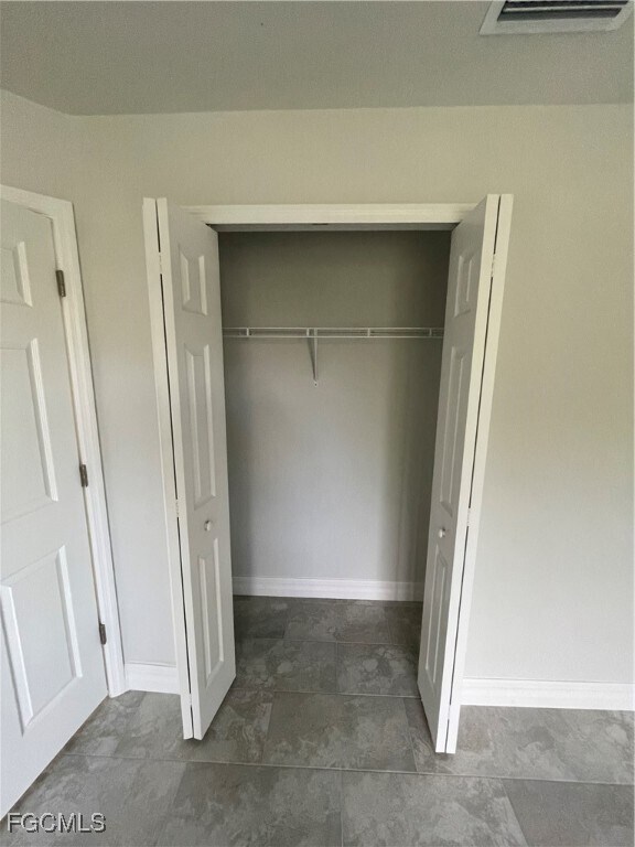 Building Photo - 1423 Gleason Pkwy