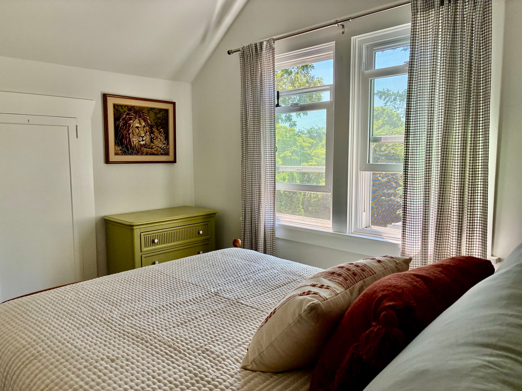 Building Photo - 834 SE 72nd Ave