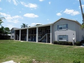Building Photo - Spring Garden C - C02