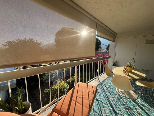 Building Photo - 1725 N Vía Miraleste