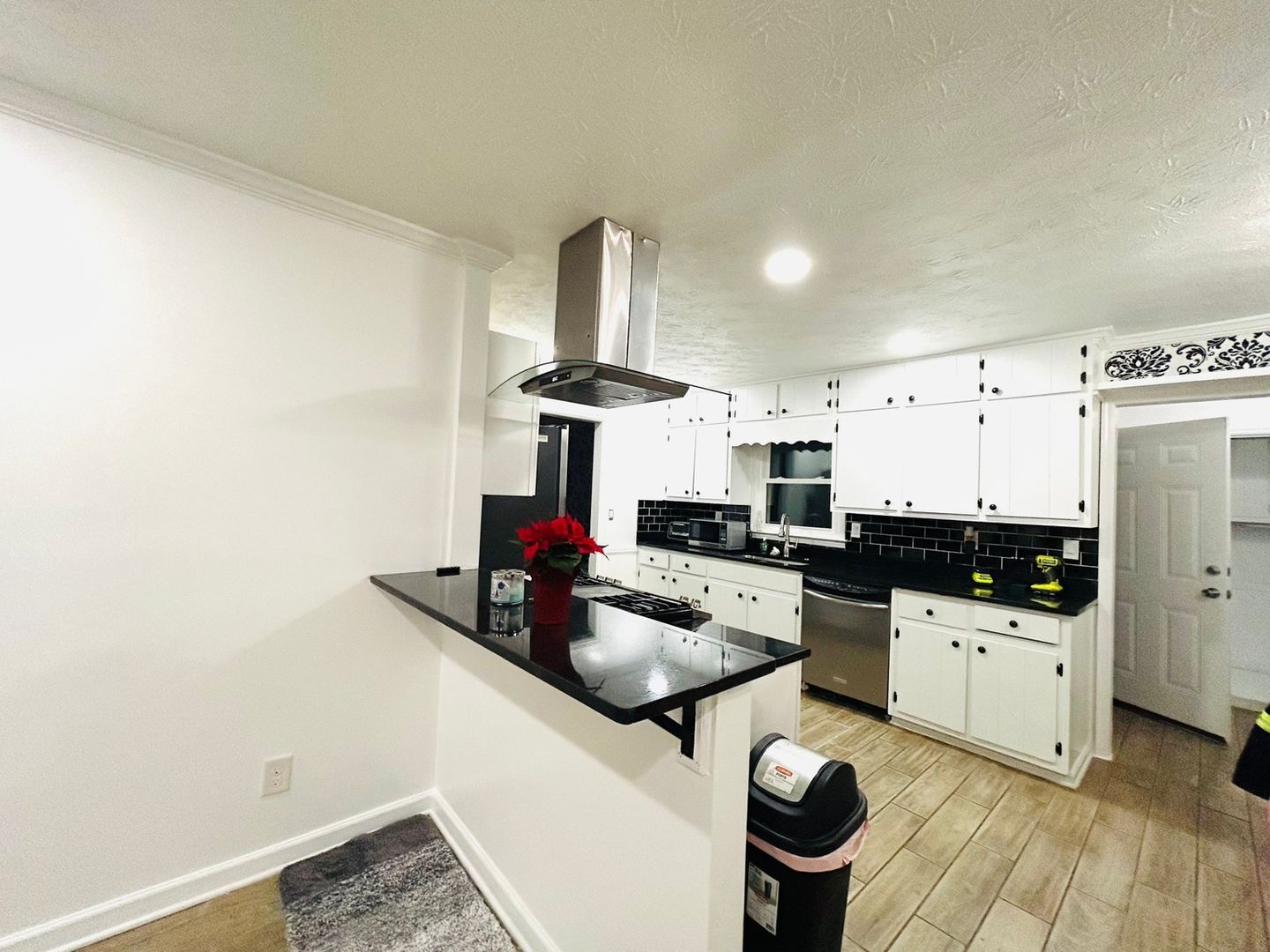 Building Photo - 2664 Abington Dr SW