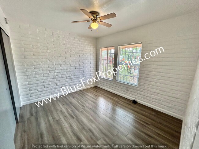 Building Photo - 1339 S Copias Way