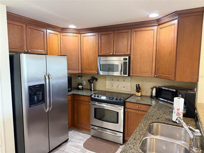 Building Photo - 7610 Cabana Ct