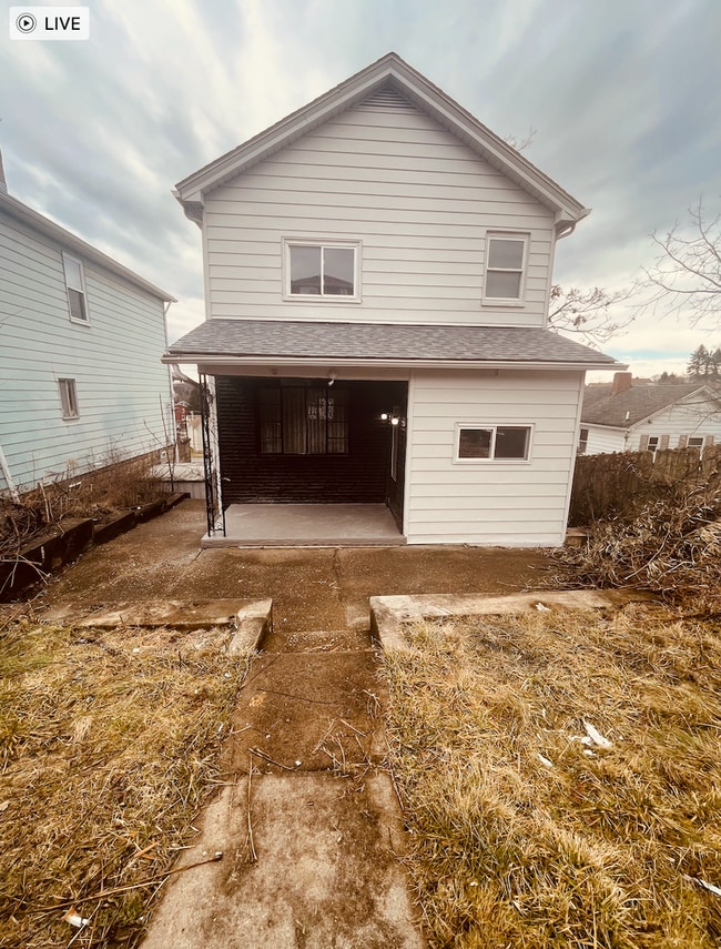 Primary Photo - 3 Bed 1 Bath Munhall Pa