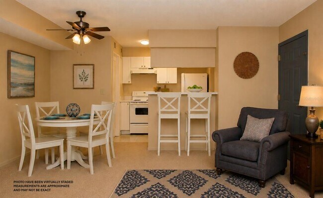 Building Photo - 351 Lone Hill Dr