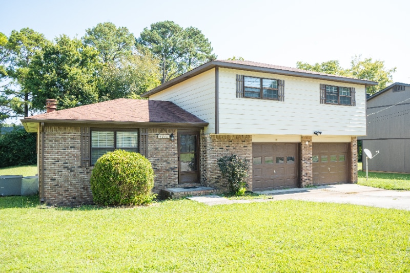 Building Photo - 4040 Knollbrook Dr NW