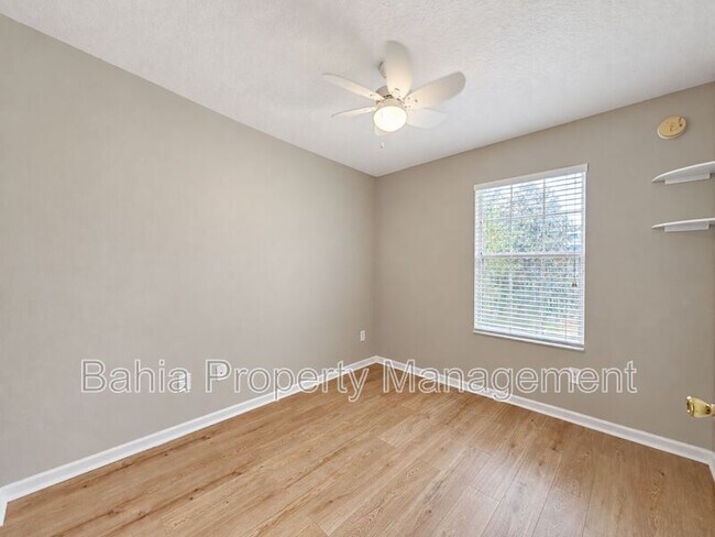 Building Photo - 11838 Deer Path Way