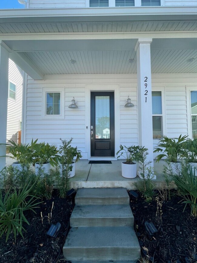 Building Photo - Spacious Johns Island Single Family Home