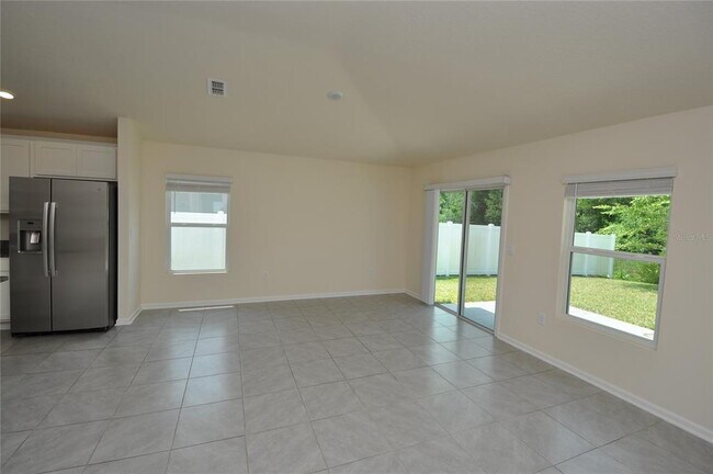 Building Photo - 80 Oakleaf Way