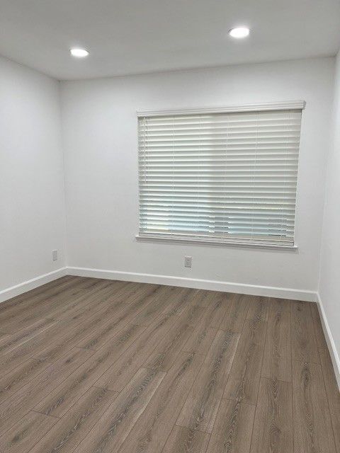 Building Photo - 16851 Dawn Haven Rd