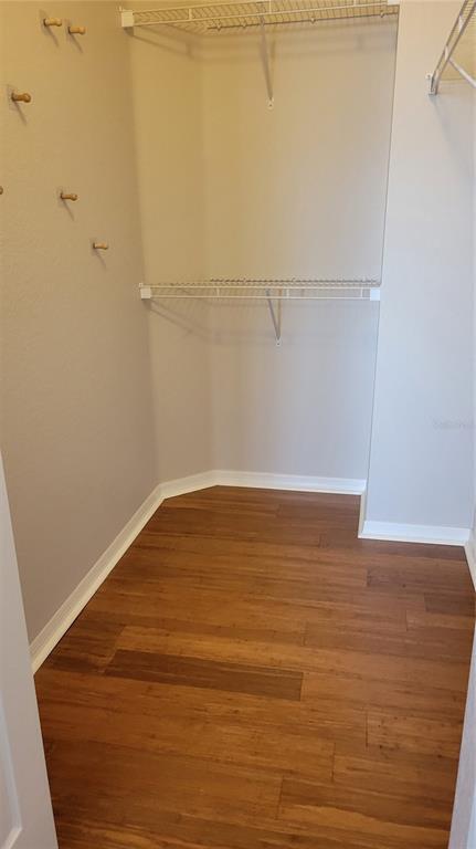 Building Photo - 1064 N Tamiami Trl