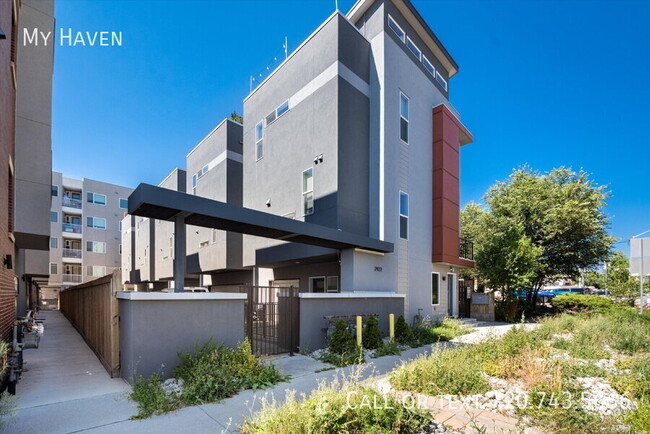 Building Photo - 2922 W 26th Ave