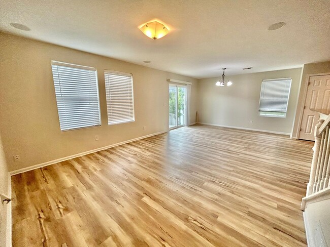 Building Photo - Welcome to your Dream Home!