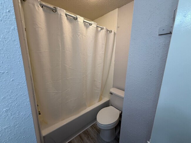 Building Photo - 11371 Fish Springs Dr