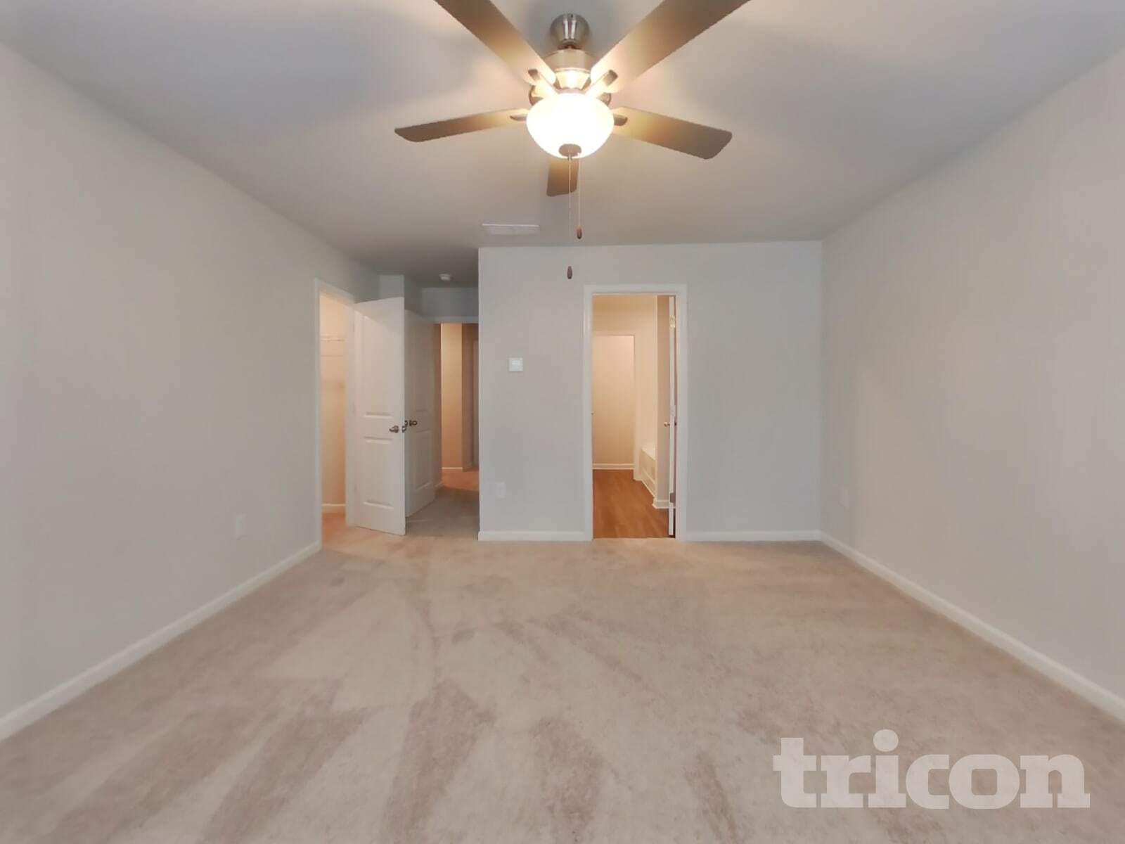 Building Photo - 561 Fairview Oak Pl