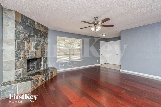 Building Photo - 7557 Folkstone Dr