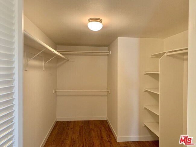 Building Photo - 12412 Texas Ave