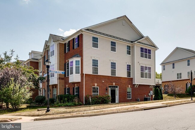 Building Photo - 23141 Flora Mure Dr