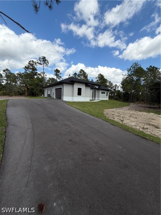 Building Photo - 2863 52nd Ave NE