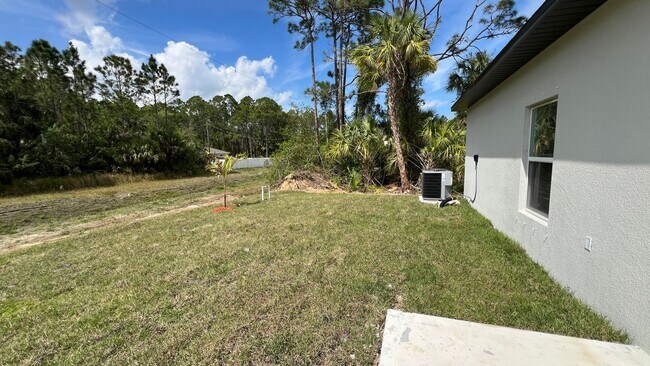 Building Photo - Smart & Stylish 3BD/2BA Palm Bay Home – Modern Upgrades, No Water Bills!