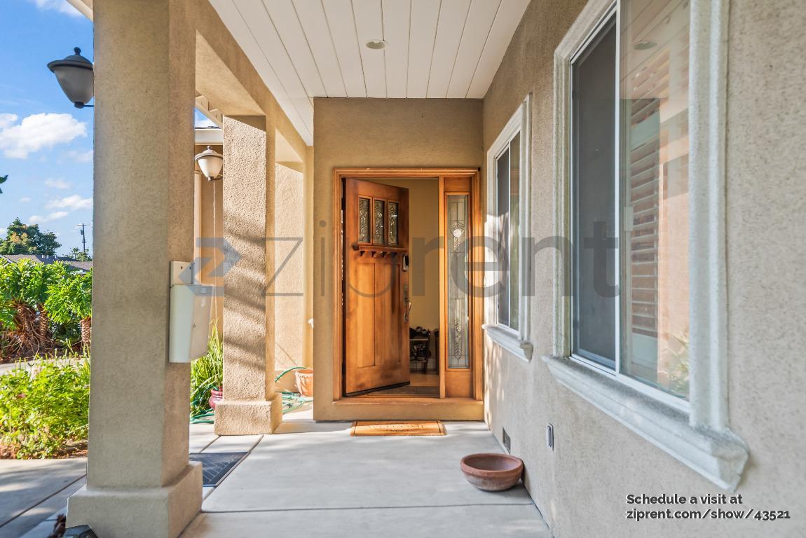 Building Photo - 601 Hudson Dr