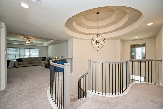 Building Photo - 9006 Meadow Bridge Dr