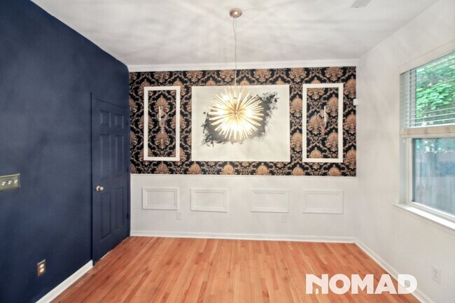 Building Photo - Cozy & Spacious 3BR Townhome in Atlanta