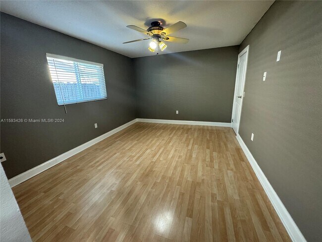 Building Photo - 11311 NW 32nd Manor
