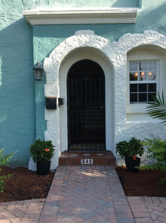 Building Photo - 382 Ellamar Rd