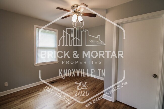Building Photo - 624 Milligan St