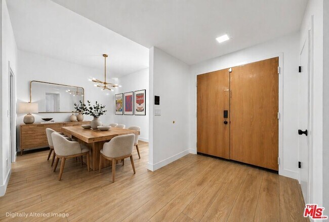 Building Photo - 12030 Valleyheart Dr