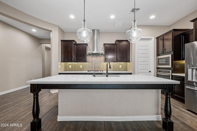 Building Photo - 3258 E Tina Dr