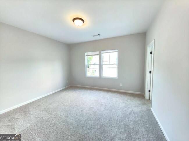 Building Photo - 1427 Chadwick Ridge Ct