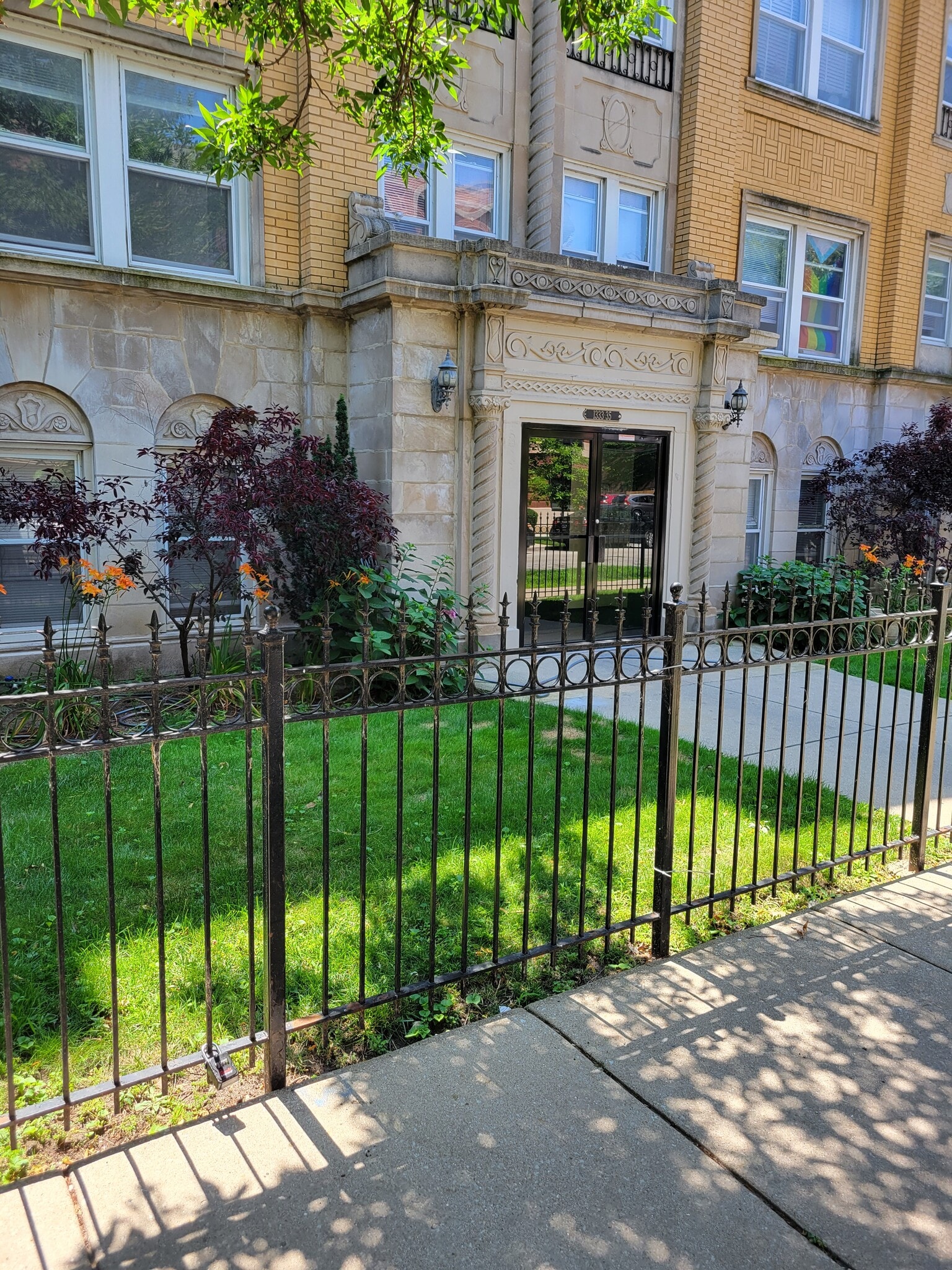 Building Photo - 4414 N Whipple St