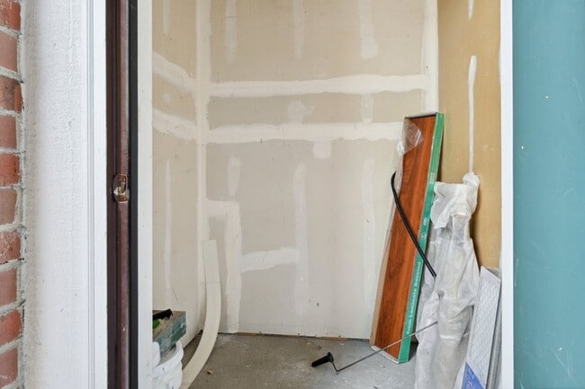 Building Photo - 3 Bedroom Condo in Aurora