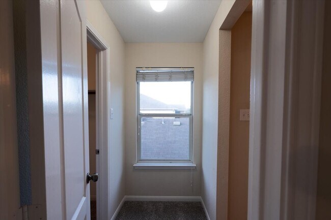 Building Photo - 15907 Kings Cypress Ln