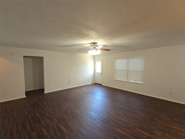 Building Photo - 3435 Clipper Winds Way