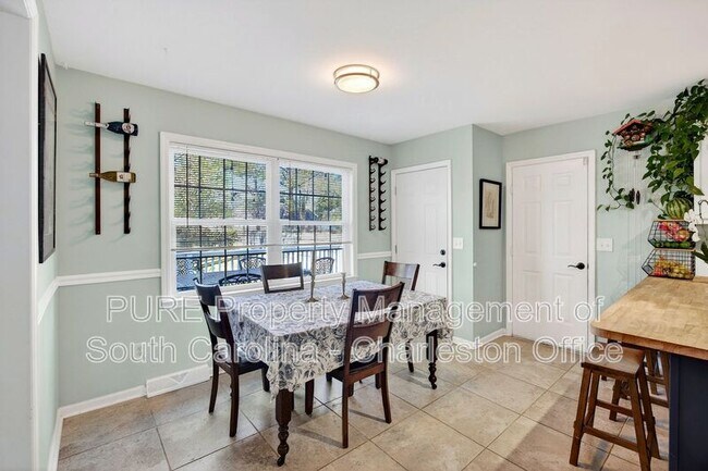 Building Photo - 8591 Cislo Ct