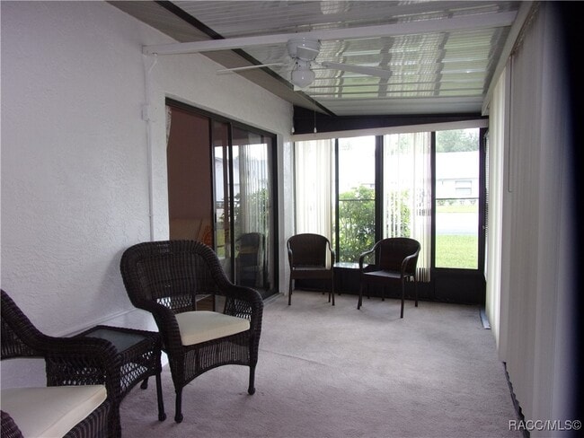 Building Photo - 470 Siesta Terrace