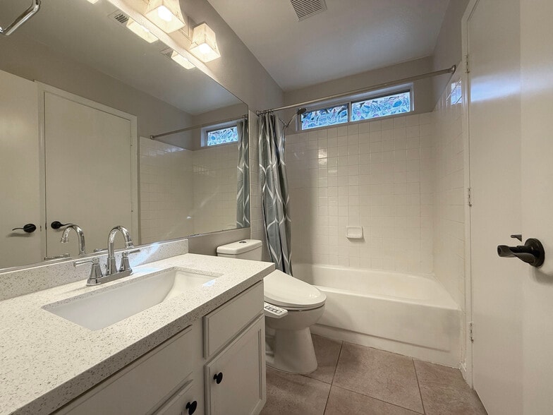 Building Photo - 8354 Drop Camp St