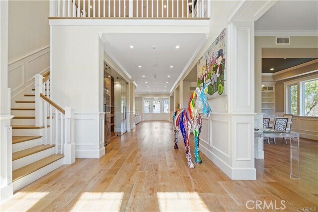 Building Photo - 12439 Kling St