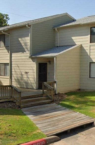 Building Photo - 4507 Carter Creek Pkwy