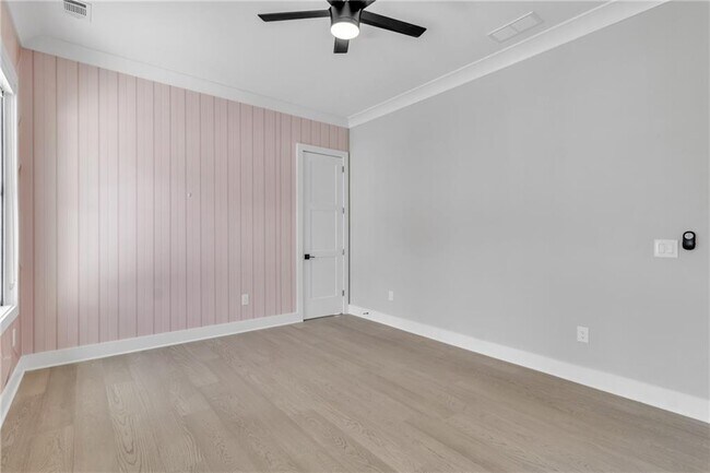 Building Photo - 3671 Hamilton Mill Rd