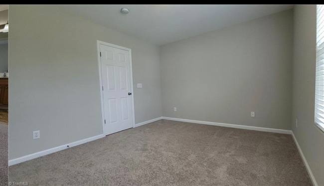 Building Photo - 33 Arbor Hl Pl