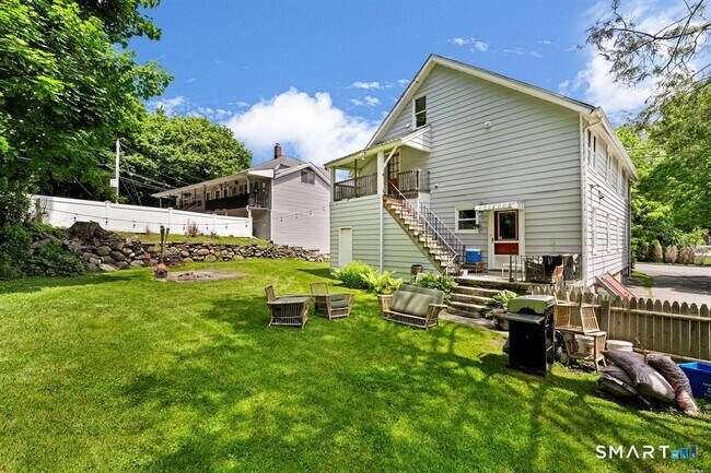 Building Photo - 1787 Stratfield Rd