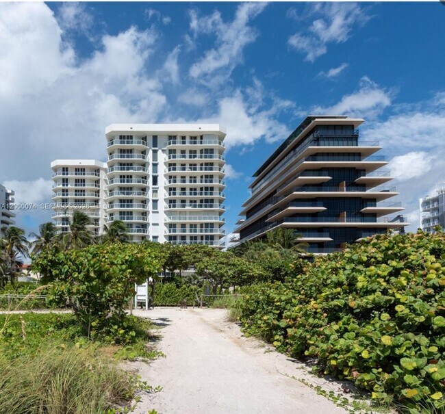 Building Photo - 8925 Collins Ave