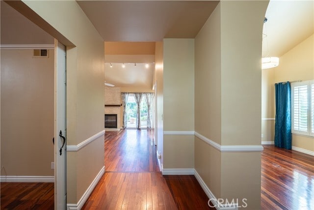 Building Photo - 23640 Vía Calma