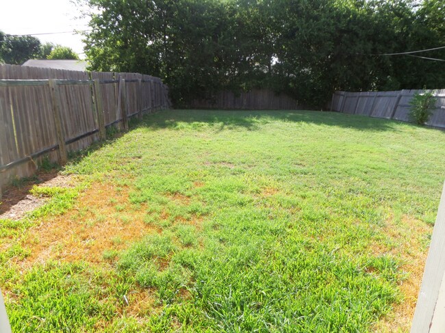 Building Photo - 3-Bedroom Duplex for Rent in Killeen
