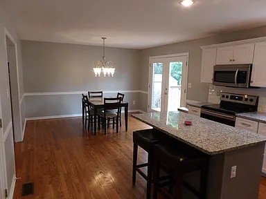 Building Photo - 4709 Oak Pointe Dr