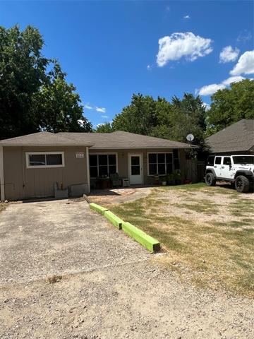 Building Photo - 900 Metropolitan Ave